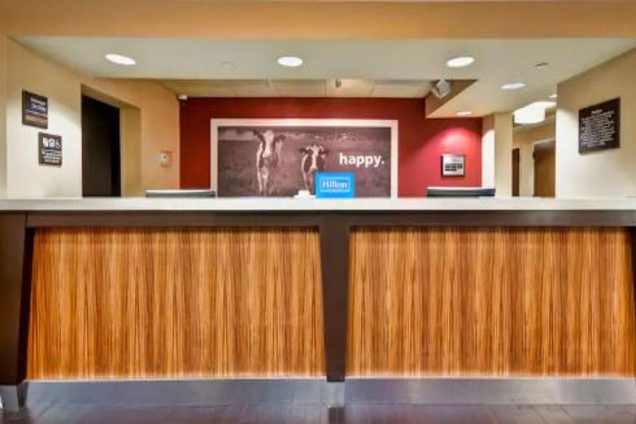 Hampton Inn Starkville Eksteriør billede