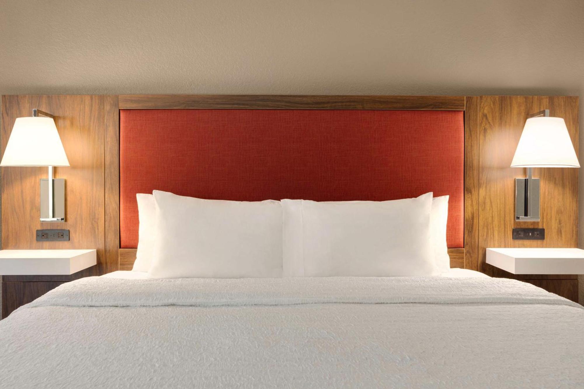 Hampton Inn Starkville Eksteriør billede