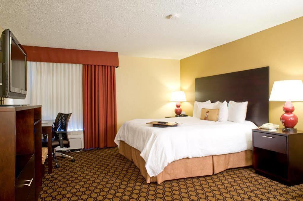 Hampton Inn Starkville Eksteriør billede